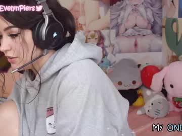 cam girl porn evelynpiers image #586281