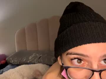 cam girl porn brattyashie image #6996956