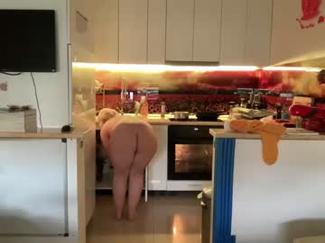 cam girl porn kiradivine image #5516550