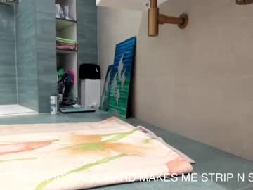 cam girl porn lets_slip_and_slide image #5420359
