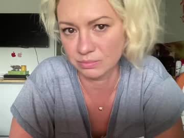 cam girl porn kiradivine image #4663641
