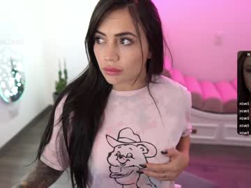 cam girl porn ashlyeroberts1 image #2028523