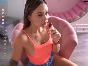 cam girl porn ashlyeroberts1 image #2758793