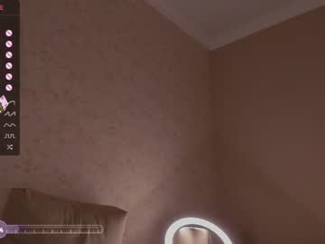 cam girl porn bzzzme image #6117445