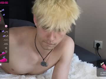 cam couple porn shinymila image #4396775