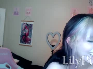 cam girl porn lilypixel image #3422783
