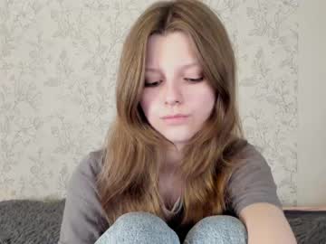 cam girl porn alainaestrada image #5558933