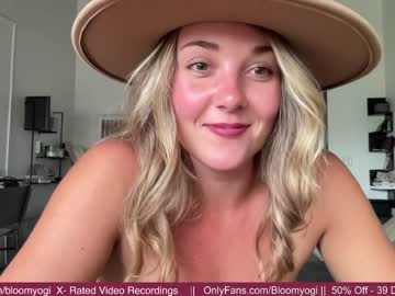 cam girl porn bloomyogi image #4923406