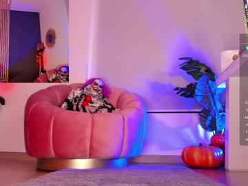 cam girl porn lau__1 image #5486782