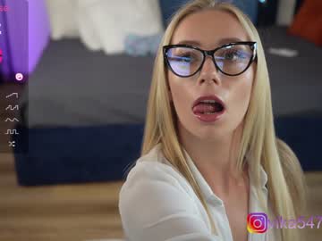 cam girl porn vika54784 image #5406280