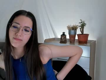 cam girl porn maidabunton image #6436304