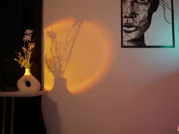 cam girl porn lucie_beltran image #4394790