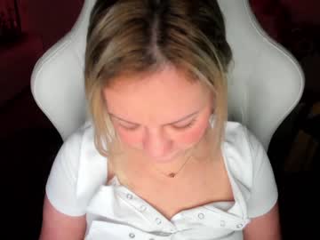 cam girl porn kiradivine image #1281604