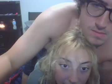 cam couple porn kandjy image #2769300