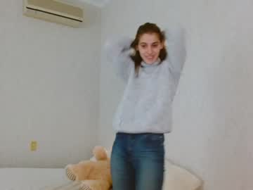 Cam for little_kitt1y_