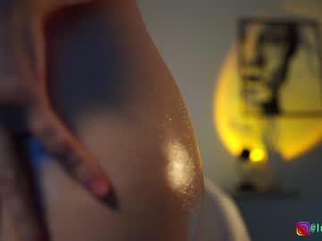 cam girl porn lucie_beltran image #5003154