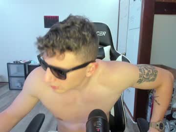 cam couple porn cowsgomoo101 image #1168137
