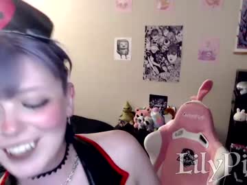 cam girl porn lilypixel image #2891249