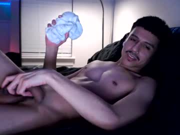 cam man porn xmomentumx image #4216104