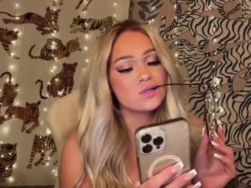 cam girl porn ari_02 image #5795477