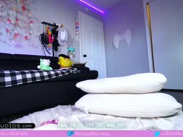 cam girl porn rosiebones image #5030759