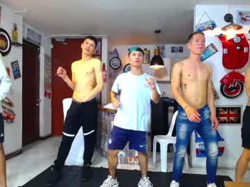 cam man porn sextwinksx image #4190645
