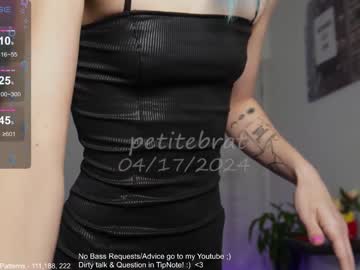 cam girl porn petitebrat image #6811486