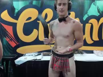 cam couple porn ryanrailer image #2244892