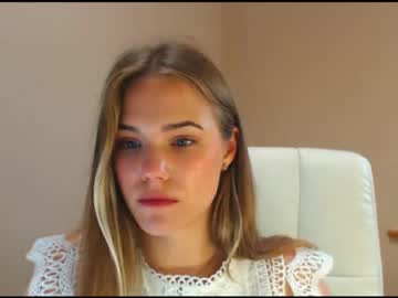 Cam for gwyneth_paltroww