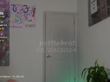 cam girl porn petitebrat image #6472975