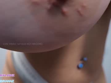 cam girl porn bunnyblondy image #2886351