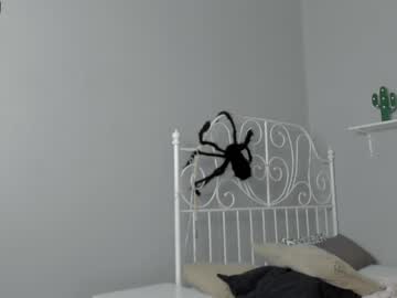 cam girl porn asemiluna image #454013