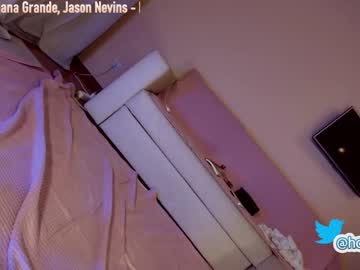 cam girl porn hollyextra image #2583355