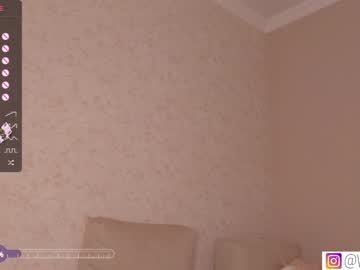 cam girl porn bzzzme image #6254671