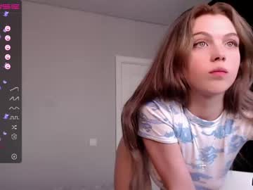 cam girl porn small_blondee image #2005508