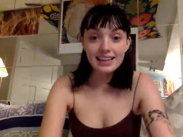 cam couple porn chloekissesss image #933459