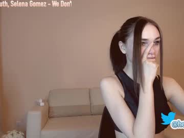 cam girl porn hollyextra image #633426