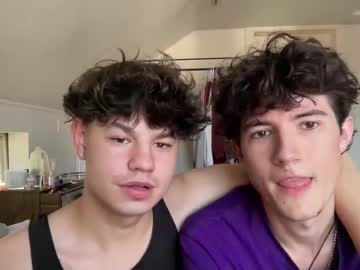 cam man porn tombro1022 image #7017372