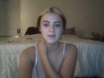 cam girl porn worshipglo image #1578890