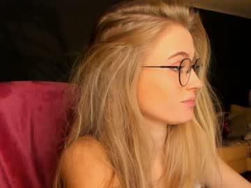 cam girl porn linellali image #2938581