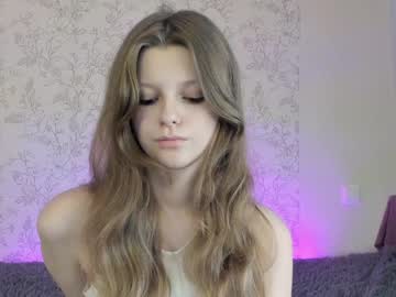 cam girl porn alainaestrada image #5565581