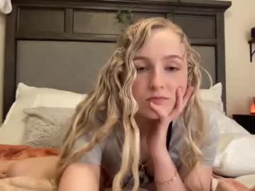 cam girl porn peachezzs image #3252152