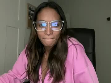 Cam for therealgiana