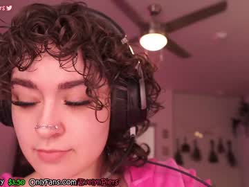 cam girl porn evelynpiers image #3694389