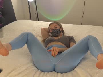 cam girl porn blondehottiek image #5949120