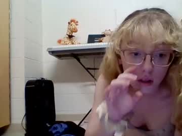 cam girl porn blonde_katie image #5950573