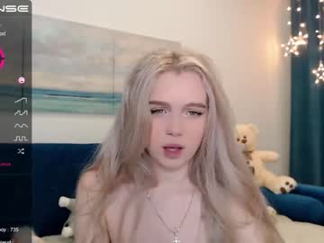 cam girl porn small_blondee image #1404771