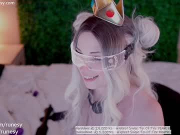 cam girl porn runesy image #4481598