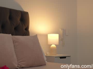 cam girl porn naughtysammx image #6625372