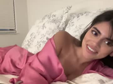 cam girl porn poutyselenaa image #6783630